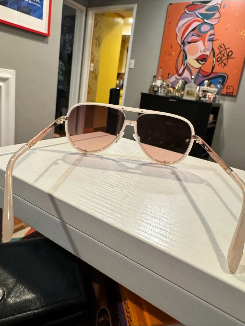 Quay “HIGH PROFILE” aviators in “bone” - GREAT condition